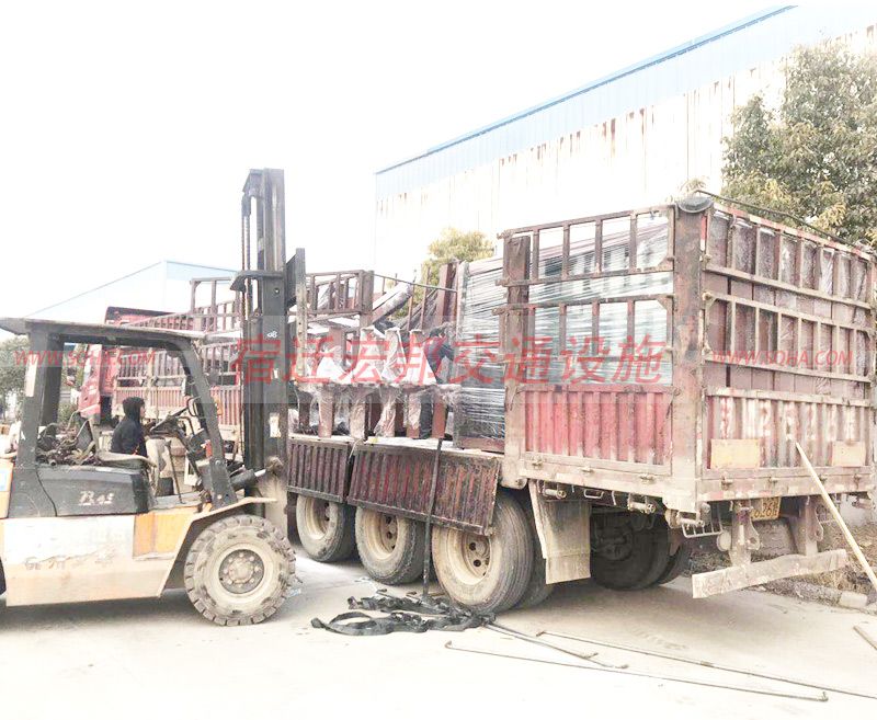 浙江候車(chē)亭發(fā)貨案例